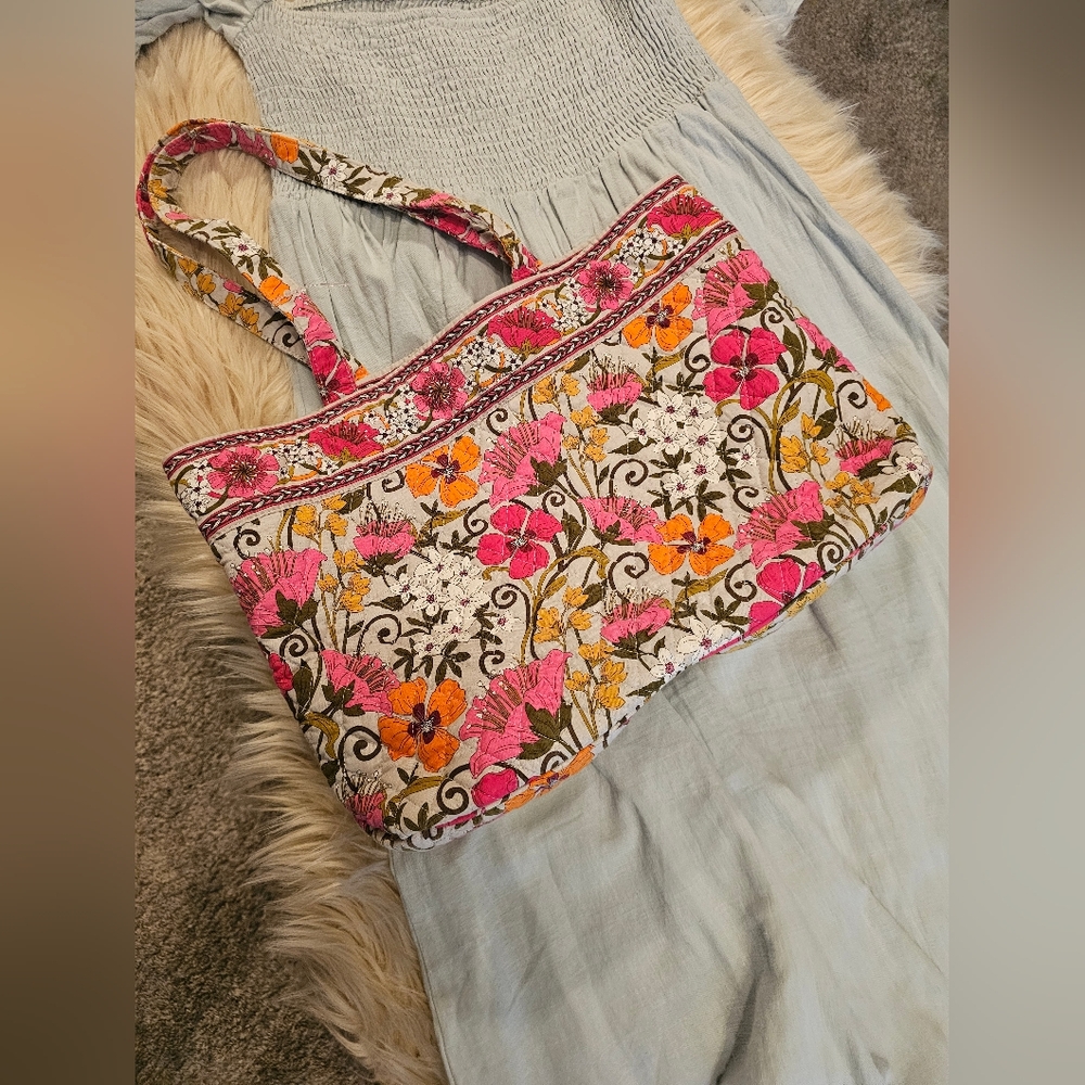 Pink Poppies VERA lg -med Tote
